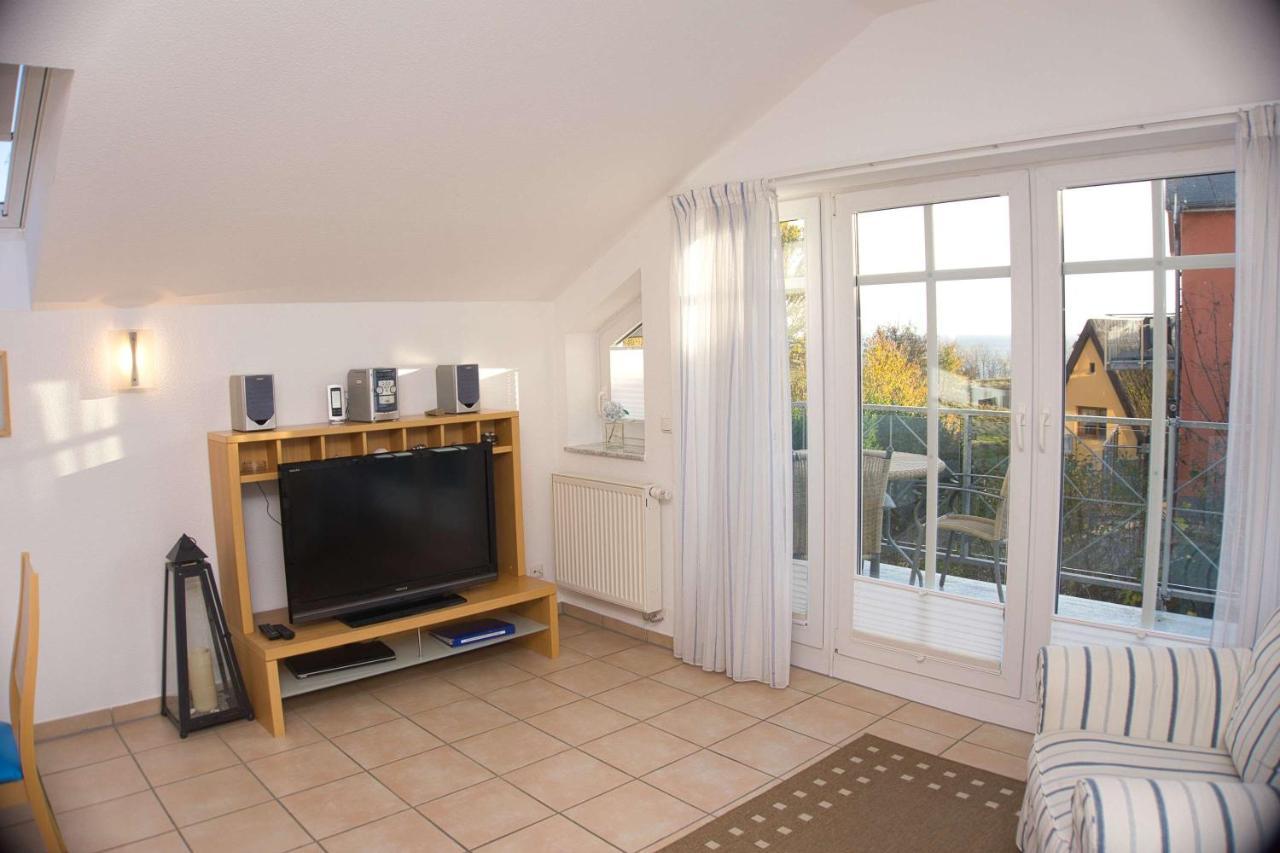 Balkon Mit Traumhaften Meerblick, Gratis Nutzung Vom Ahoi Erlebnisbad Und Sauna In Sellin Duenenhaus Fewo05 奥斯特巴德·哥伦 外观 照片