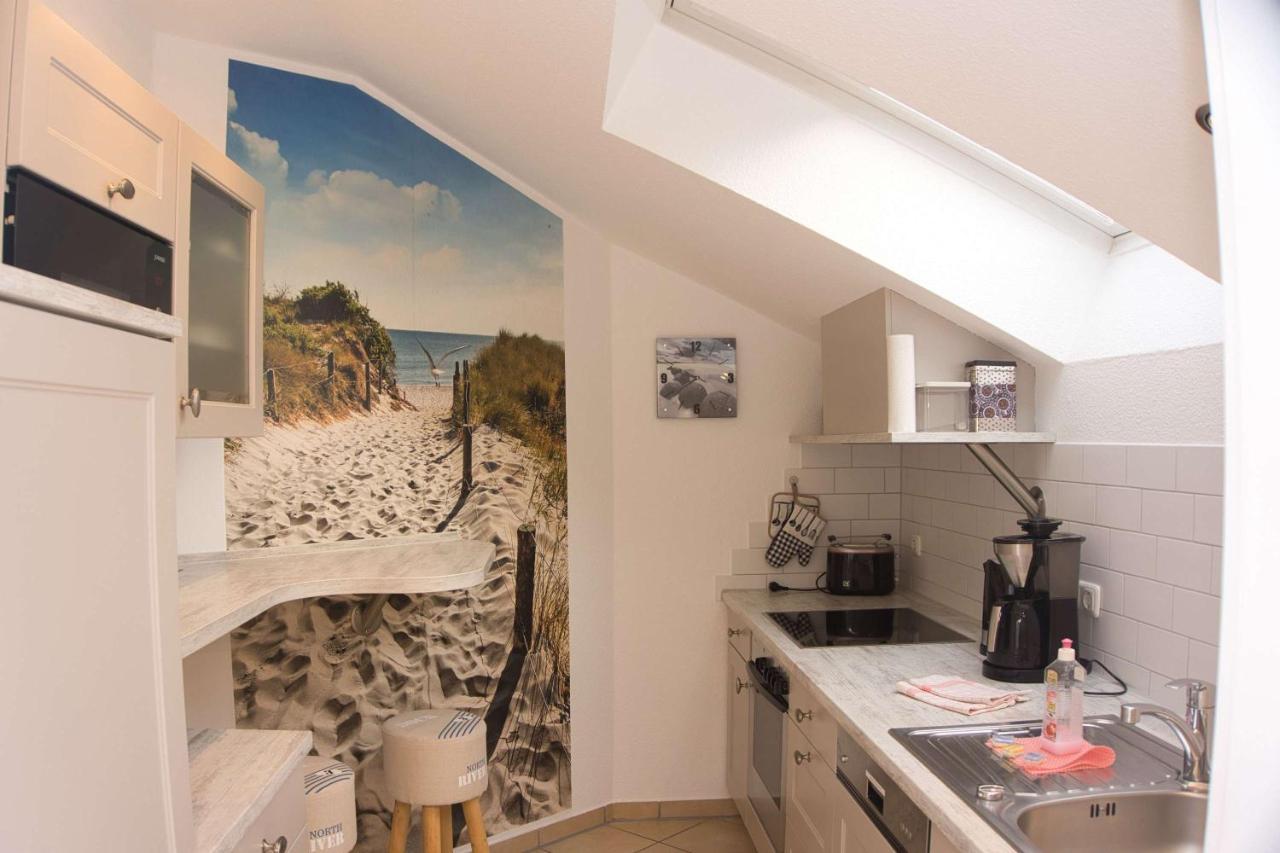 Balkon Mit Traumhaften Meerblick, Gratis Nutzung Vom Ahoi Erlebnisbad Und Sauna In Sellin Duenenhaus Fewo05 奥斯特巴德·哥伦 外观 照片