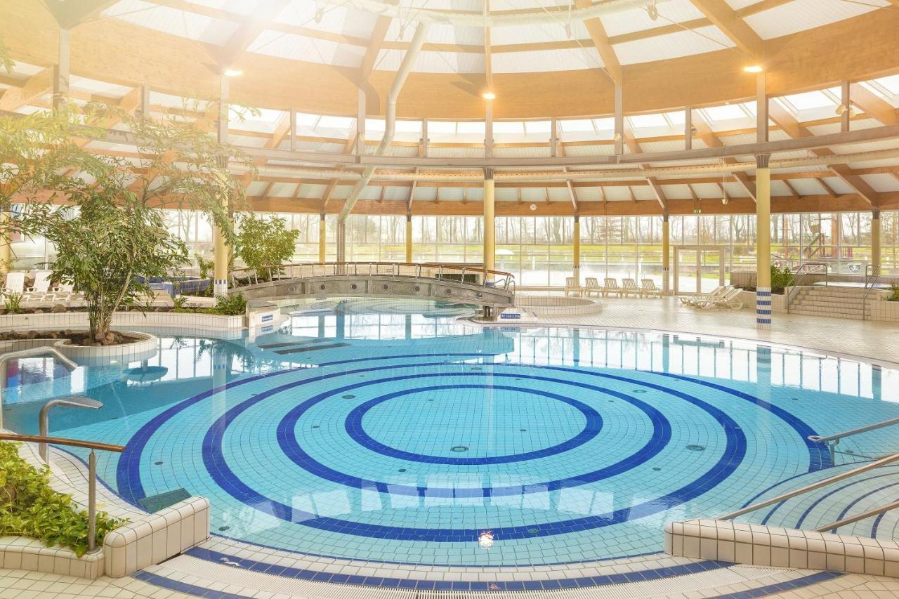 Balkon Mit Traumhaften Meerblick, Gratis Nutzung Vom Ahoi Erlebnisbad Und Sauna In Sellin Duenenhaus Fewo05 奥斯特巴德·哥伦 外观 照片